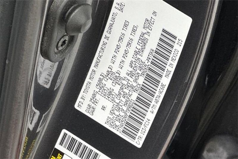 Used 2023 Toyota Tacoma Image 23