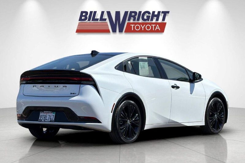 Used 2025 Toyota Prius NightshadeImage 3