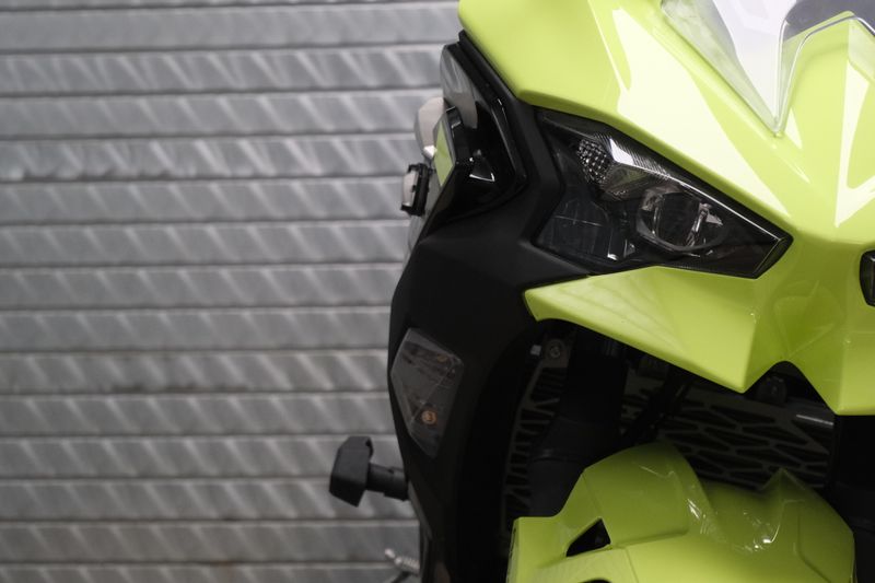USED 2026 KAWASAKI NINJA 500 SE ABS Image 10