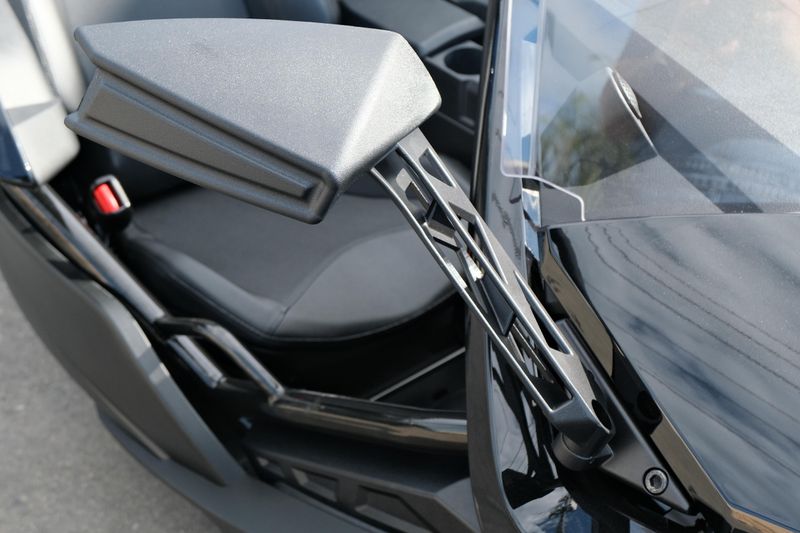 NEW 2025 POLARIS SLINGSHOT SL AUTODRIVE Image 18