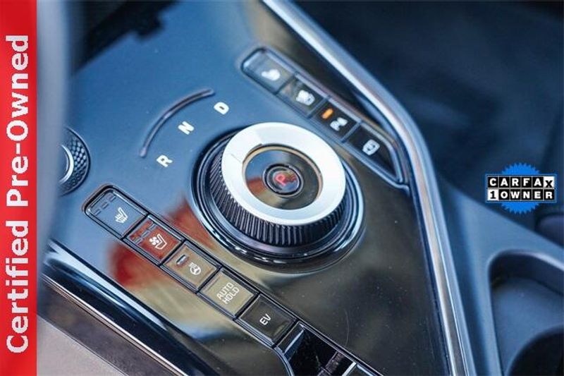 Used 2024 Kia Niro Plug-In Hybrid SXImage 22