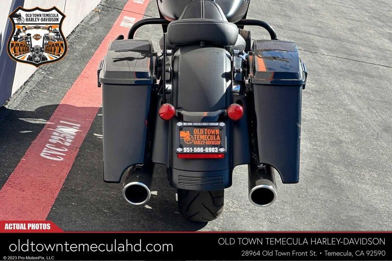 2010 Harley-Davidson Street Glide in a BLACK DENIM exterior color. BMW Motorcycles of Temecula – Southern California (951) 506-6903 bmwmotorcyclesoftemecula.com 