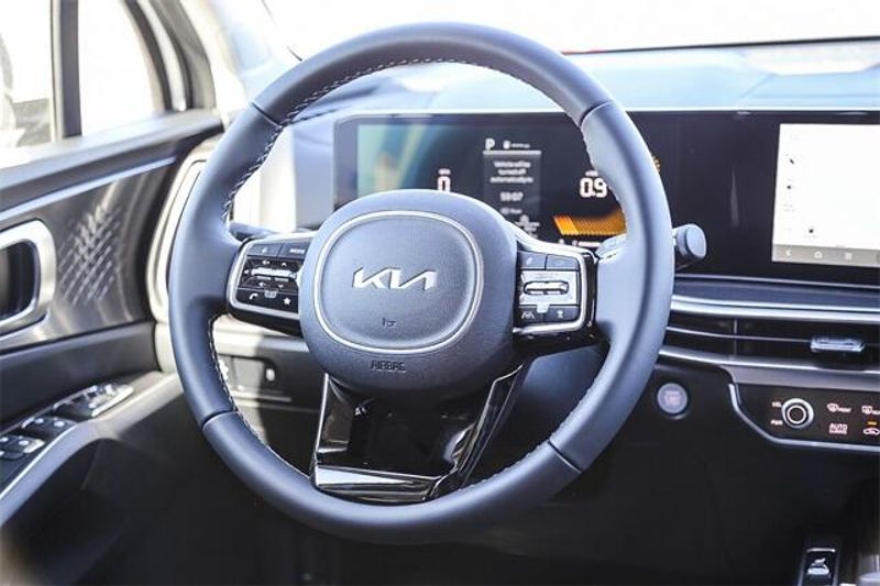 2025 Kia Sorento SImage 8