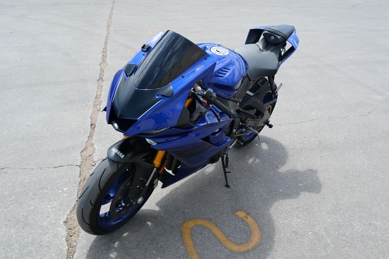 Used 2018 Yamaha YZFR6 BLUE Image 8