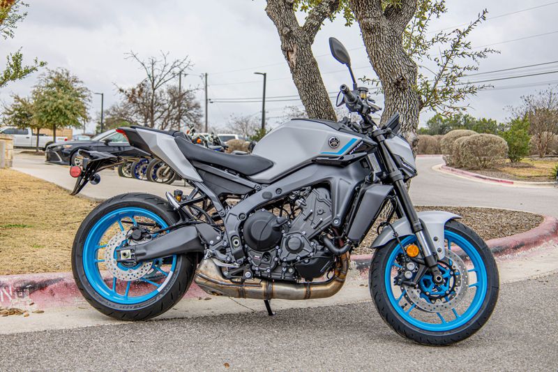 NEW 2026 YAMAHA MT09 Image 16