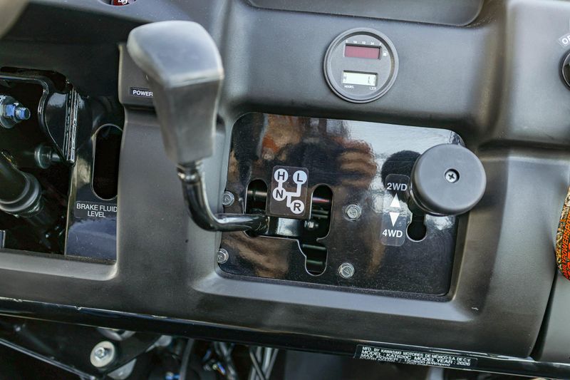 NEW 2026 KAWASAKI MULE 4010 TRANS4X4 Image 5