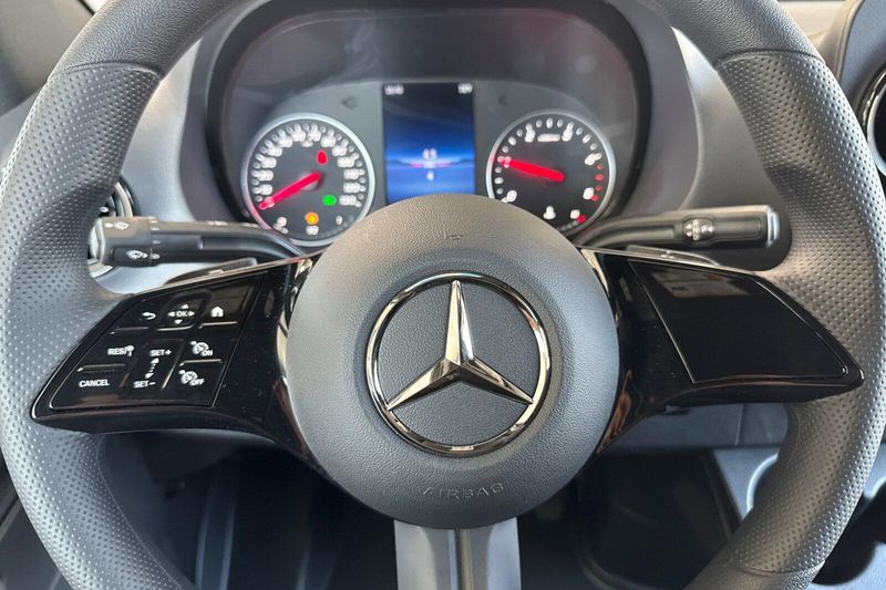 New 2026 Mercedes-Benz Sprinter 2500 Image 19
