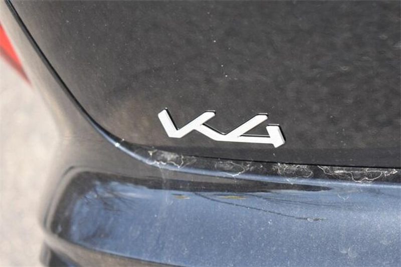 2025 Kia K4 GT-LineImage 16