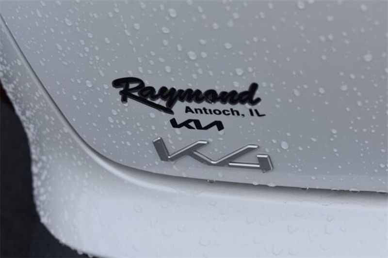 2025 Kia K4 LXSImage 14