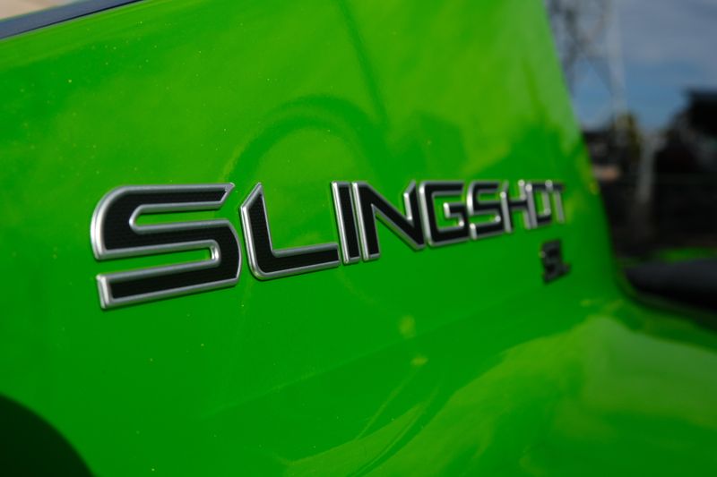 NEW 2025 POLARIS SLINGSHOT SL AUTODRIVE Image 25