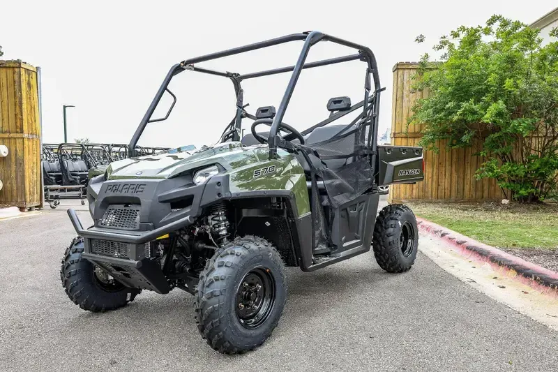 NEW 2025 POLARIS RANGER 570 FULLSIZE Image 3
