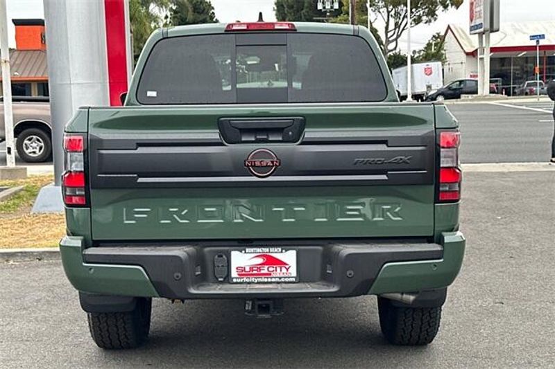 New 2025 Nissan Frontier PRO-4XImage 4