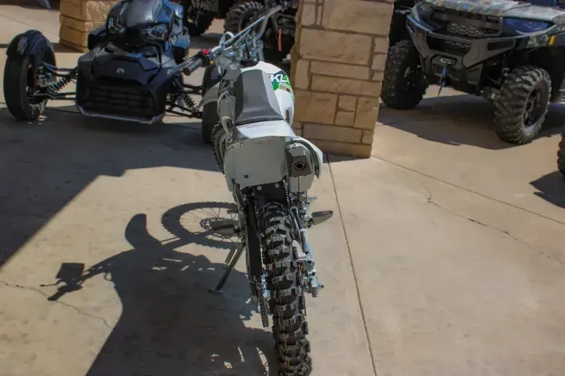 NEW 2026 KAWASAKI KLX140R L Image 3