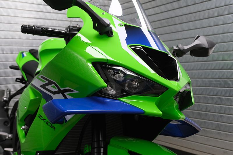 NEW 2026 KAWASAKI NINJA ZX10R Image 9