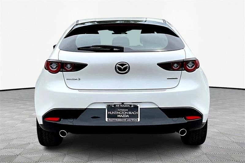 Used 2025 Mazda Mazda3 2.5 S Preferred PackageImage 4