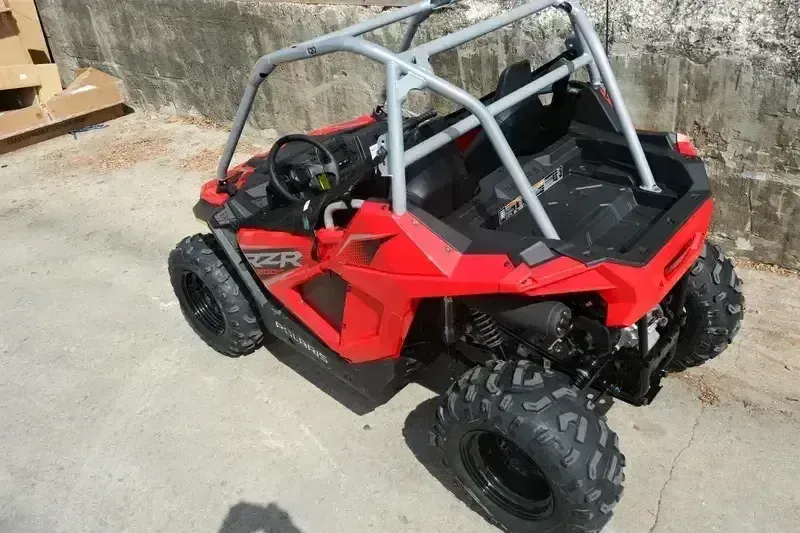 NEW 2026 POLARIS RZR 200 EFI Image 7