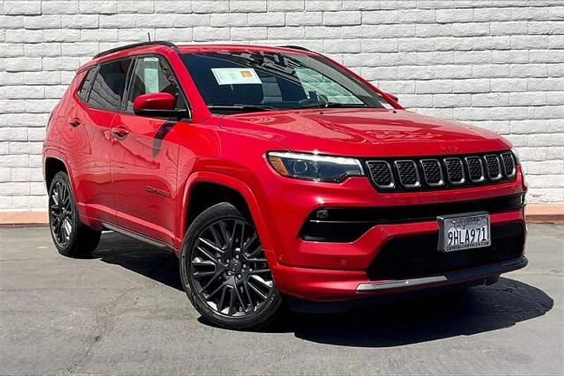 2023 Jeep Compass LimitedImage 12