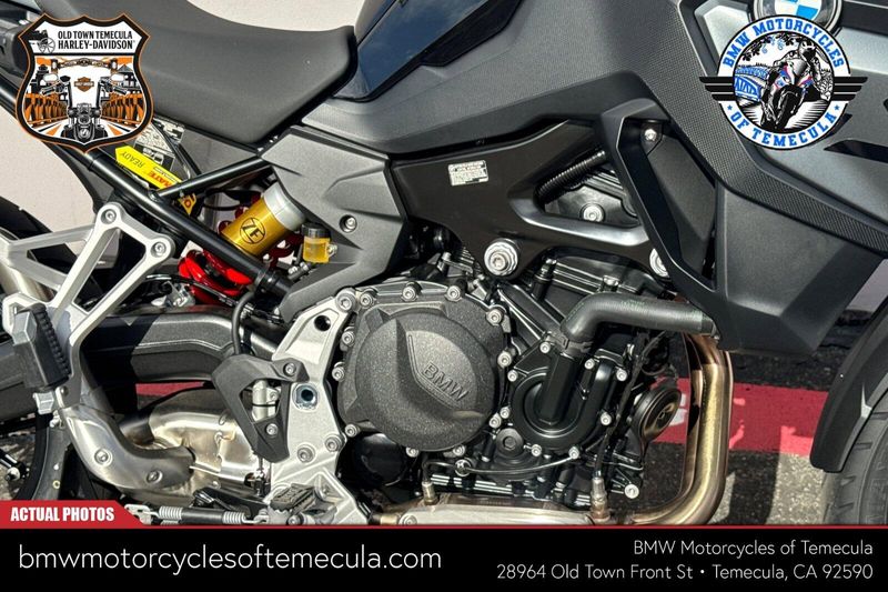 2026 BMW F 800 GSImage 11