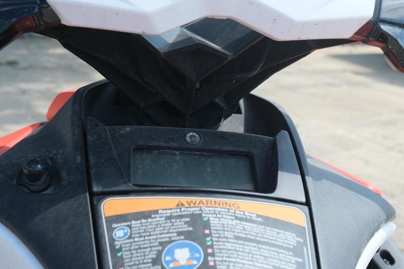 New 2025 SEADOO SPARK FOR 2 SUNRISE ORANGE AND DRAGON RED Image 12