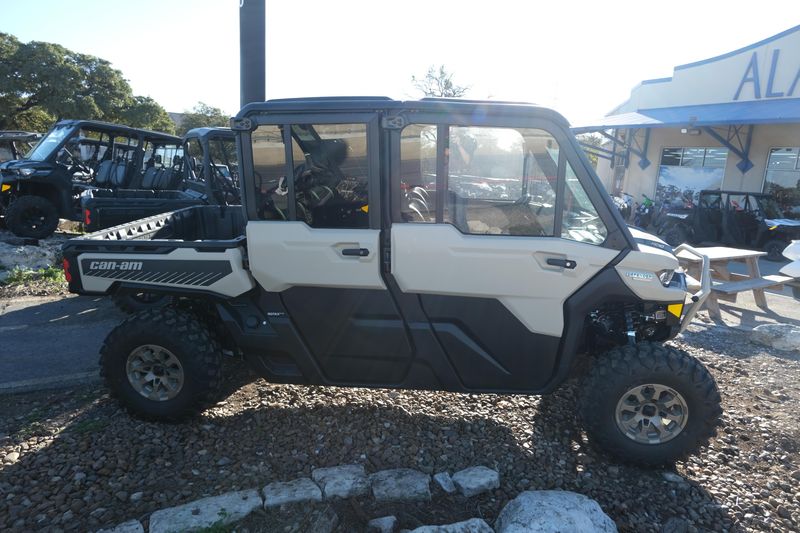 2025 Can-Am DEFENDER MAX LIMITED CAB HD10 DESERT TAN AND STEALTH BLACKImage 8