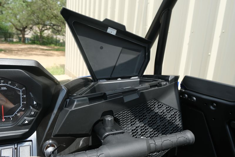 2025 Polaris RZR XP 4 1000 SPORT BLUE Image 17