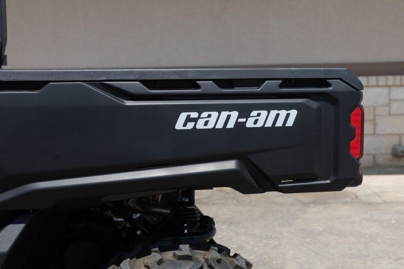 NEW 2025 CAN-AM DEFENDER MAX DPS HD7 Image 12