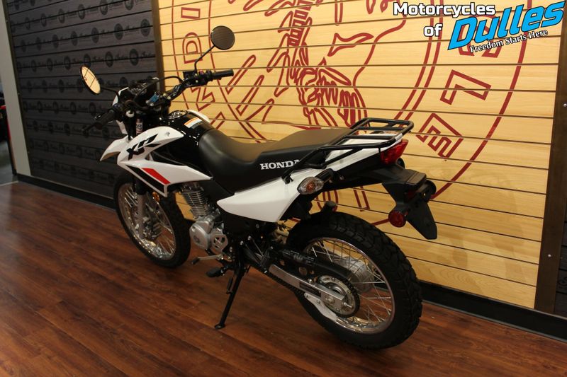 2023 Honda XR 150L Image 6