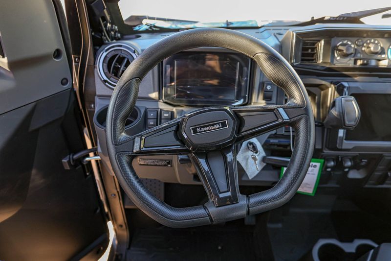 NEW 2025 KAWASAKI RIDGE XR CREW LIMITED Image 6