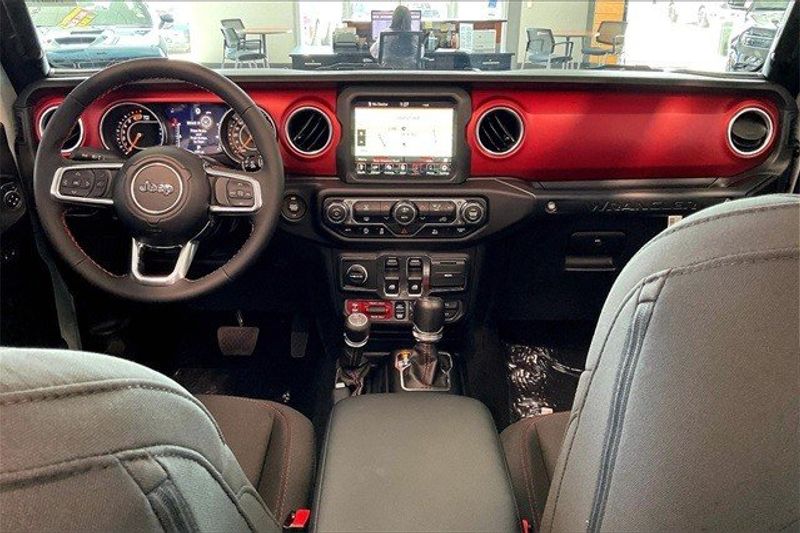 2023 Jeep Wrangler 2-door Rubicon 4x4Image 4