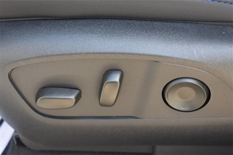 2024 Chevrolet Silverado EV RSTImage 25