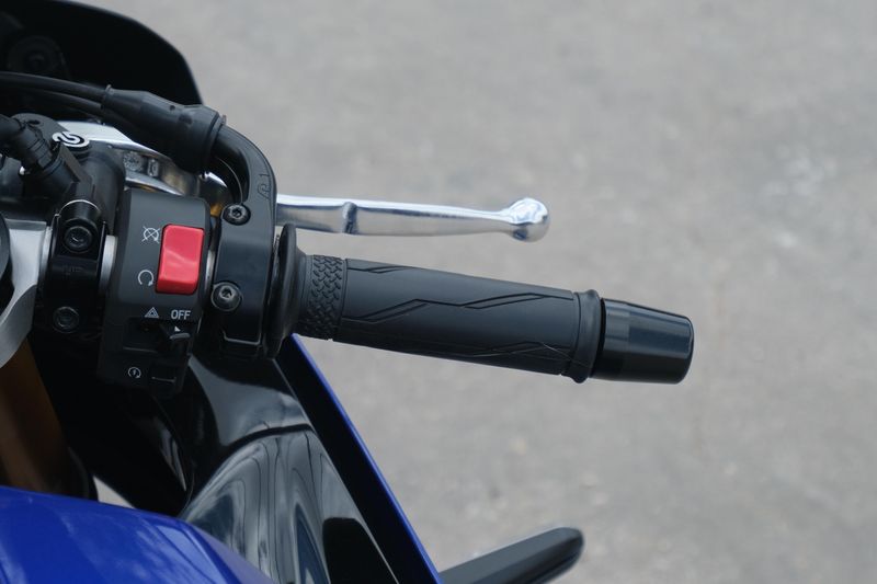 2025 Yamaha YZFR7 TEAM BLUE Image 17