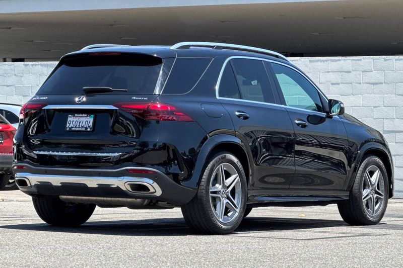 Used 2024 Mercedes-Benz GLE 580Image 4