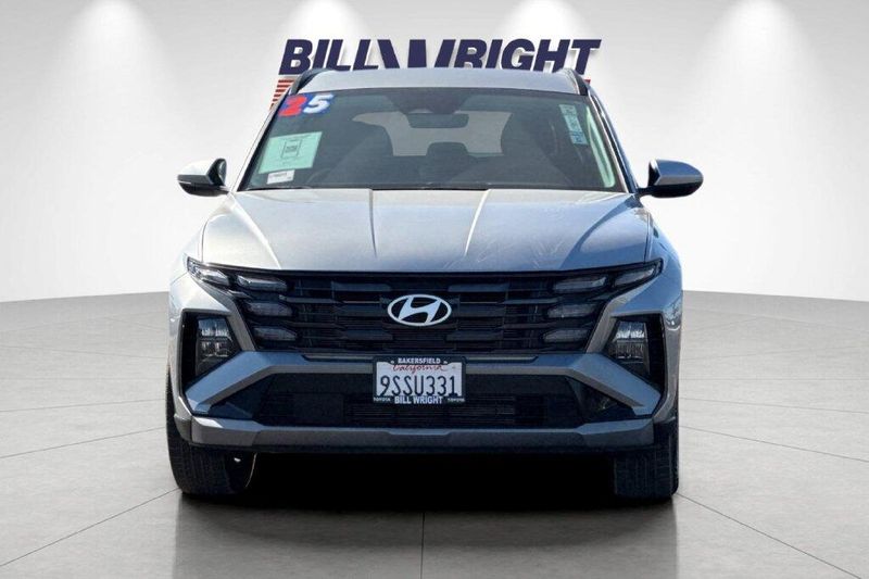 Used 2025 Hyundai Tucson SELImage 8