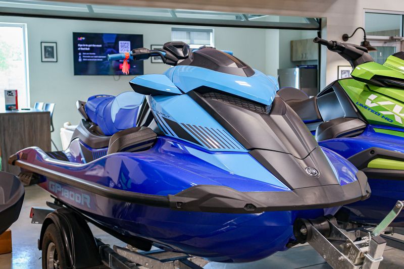 2023 Yamaha GP1800R HO WITH AUDIO SYSTEM AZURE BLUE AND CYAN Image 1