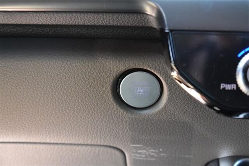 2025 Kia Carnival LXImage 27