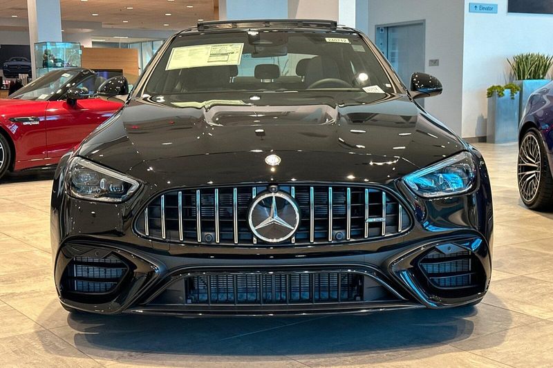 2024 Mercedes-Benz C-Class C 63 S AMGImage 3