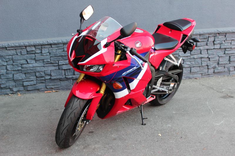 Used 2024 Honda CBR600RR Image 5