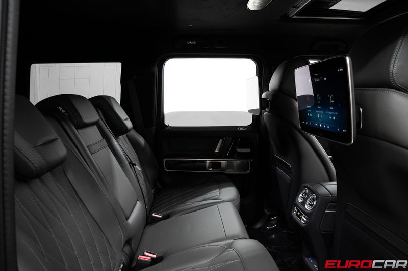 2025 Mercedes-Benz G-Class G 63 *CHERRY WOOD LUGGAGE COMPARTMENT*Image 39