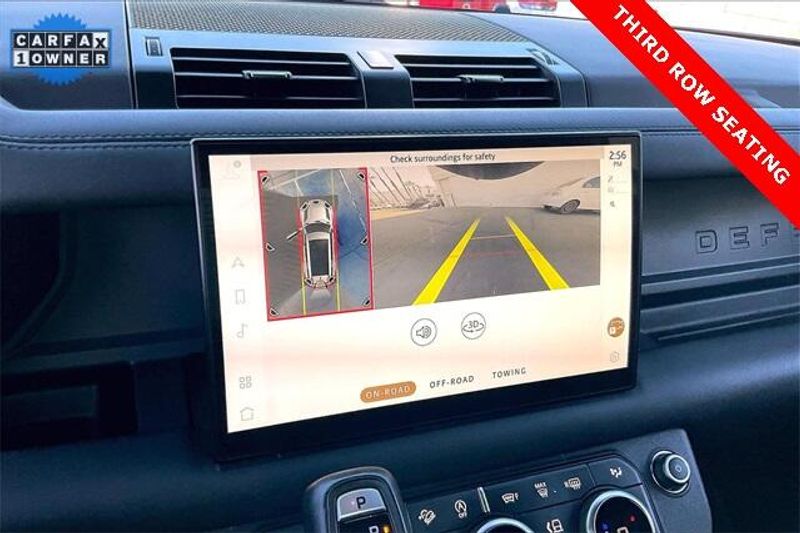 Used 2024 Land Rover Defender X-Dynamic SEImage 21