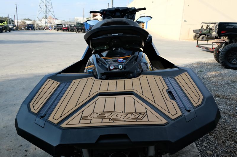 USED 2023 KAWASAKI JET SKI ULTRA 310LX Image 4