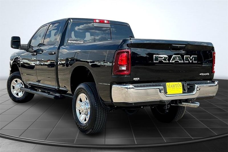 2026 Ram 2500 Tradesman photo 3