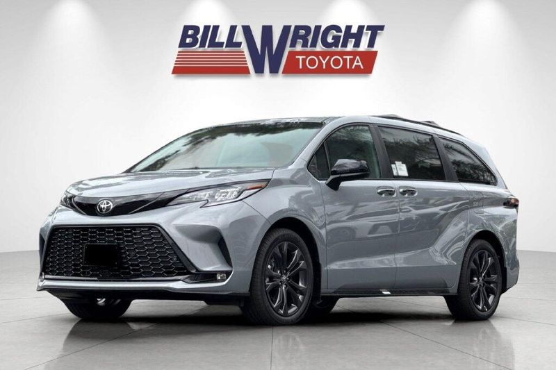 New 2026 Toyota Sienna XSEImage 7