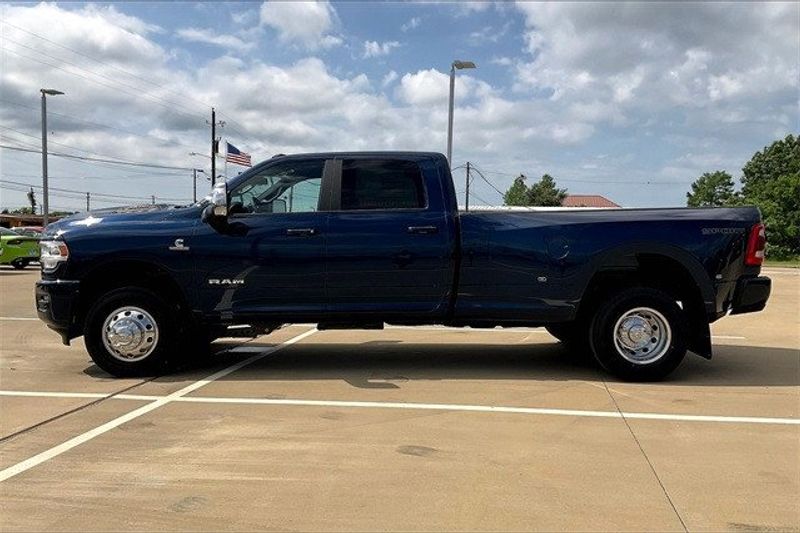 2024 RAM 3500 Laramie Crew Cab 4x4 8