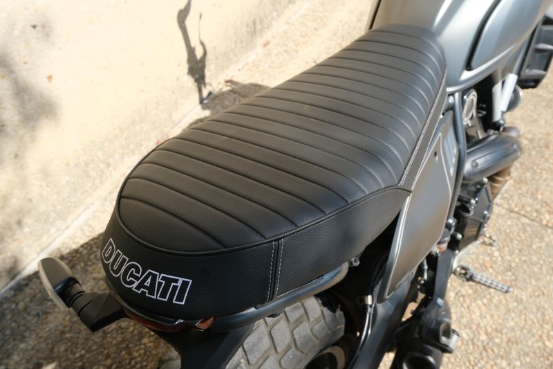 USED 2023 DUCATI SCRAMBLER Image 13