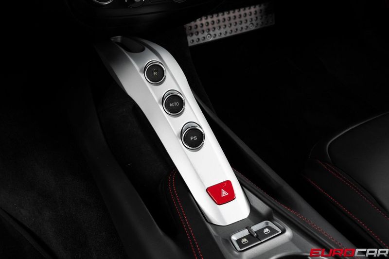 Used 2014 Ferrari F12 Berlinetta *CARBON FIBER LED STEERING WHEEL*Image 35