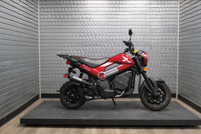 USED 2024 HONDA NAVI Image 2