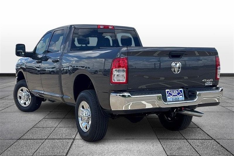 2024 RAM 2500 Tradesman Crew Cab 4x4 6