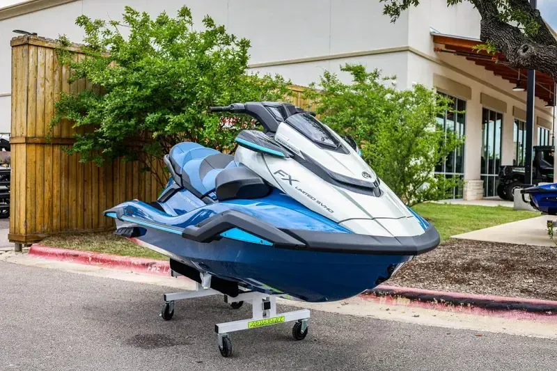 2025 Yamaha FX LIMITED SVHO DEEPWATER BLUE Image 1
