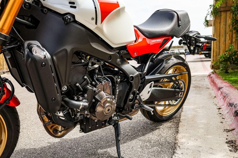 2024 Yamaha XSR900 HERITAGE WHITE Image 17