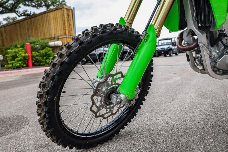 2025 Kawasaki KX 250X Image 10